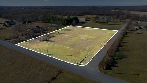 Hunters Xing Road Gentry AR 72734