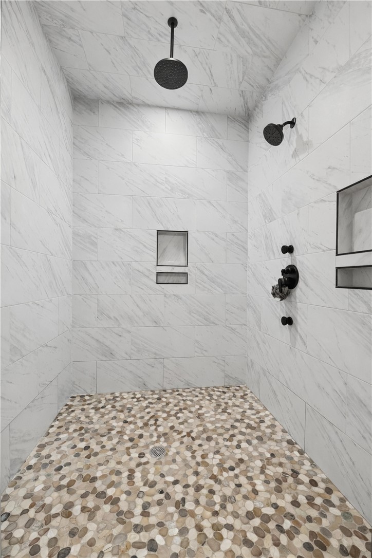 Vaughn Estates - Residential