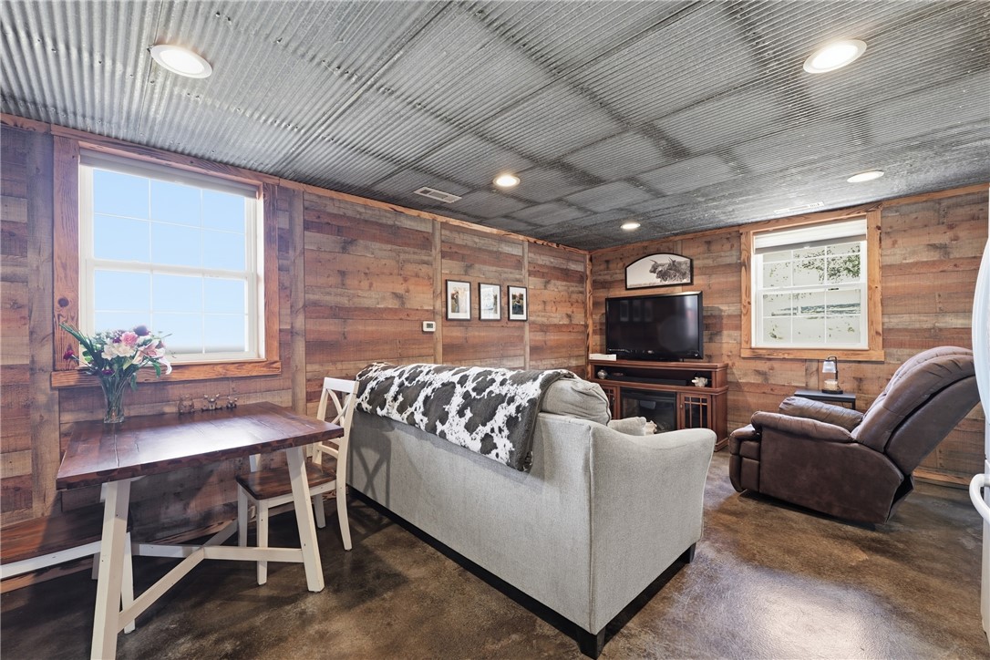 Vaughn Estates - Residential