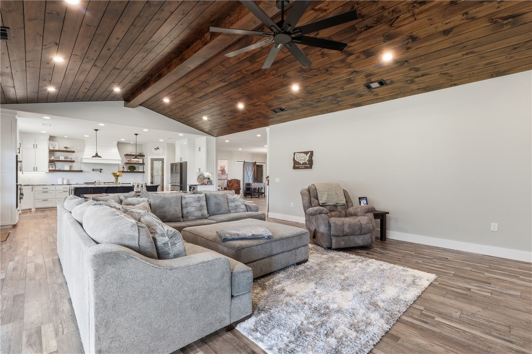 Vaughn Estates - Residential