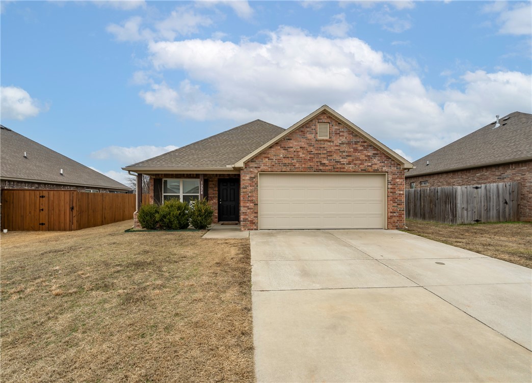 Welcome to StoneRidge Subdivision. ALL BRICK EXTERIOR! This home of 1680 sq ft features a sitting room for entertaining and/or office space. The open floor plan where the the kitchen is the center with lots of cabinet and counter space, pantry! Bar area, 3 bedrooms, 2 combination tub/shower. Main bedroom is spacious with alcove , walk in closet. 2 car attached garage, covered front and back porch. Backyard has area to let the entertaining spill out . Room for everyone! City utilities ! and with close proximity to the city lake (canoeing and kayaking) walking trails, shopping center, schools, hospital. Its all right there. Home is occupied, shown by appt only. Would love 24 hour notice