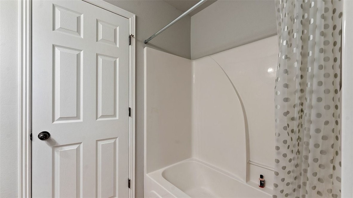 Rollers Ridge Sub Rogers - Residential