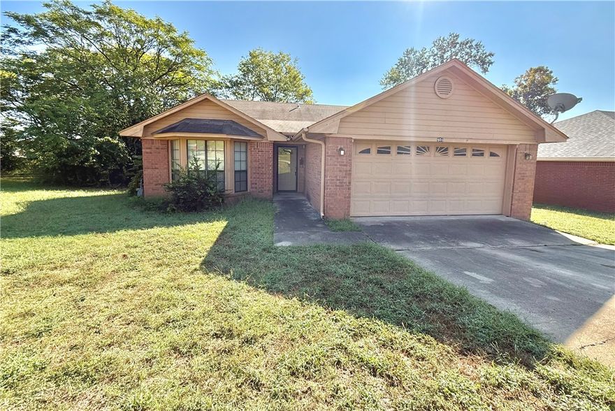 For those who may be commuting to Fort Smith or NWA, it is a short drive to I40 and I49. Located in Van Buren just down the street from King Elementary, close to Central Middle School, and Van Buren High School. Step inside, and youāll notice how well this home has been cared for. Over the years, there have been many updates, giving it a modern feel while keeping the character of a solidly built home from the 90s. The living room is bright, comfortable, and has a fireplace for that extra winter warmth. The kitchen has been updated with new Formica countertops. Itās designed for everyday use, with plenty of workspace for the upcoming holidays and easy access to the dining area. This home has three bedrooms and two full baths. A concrete patio that gives you a little retreat, even though youāre in the middle of the city. Itās a great balance between convenience and comfort. Even though it sits on a busier street, that makes it super convenientāyouāre close to shopping, dining, and all the city amenities.