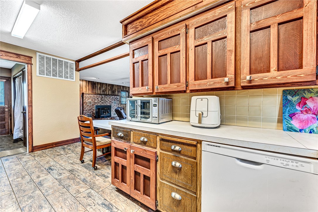 12-19-30-ROGERS - Residential