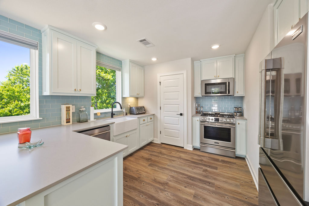 n / a - Residential