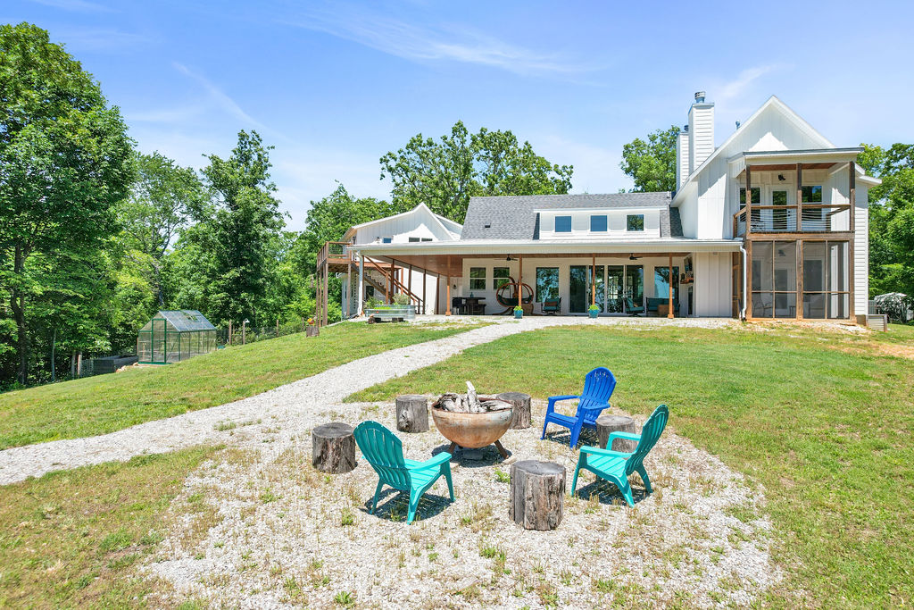 n / a - Residential