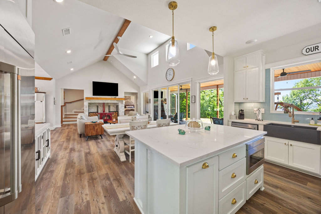 n / a - Residential