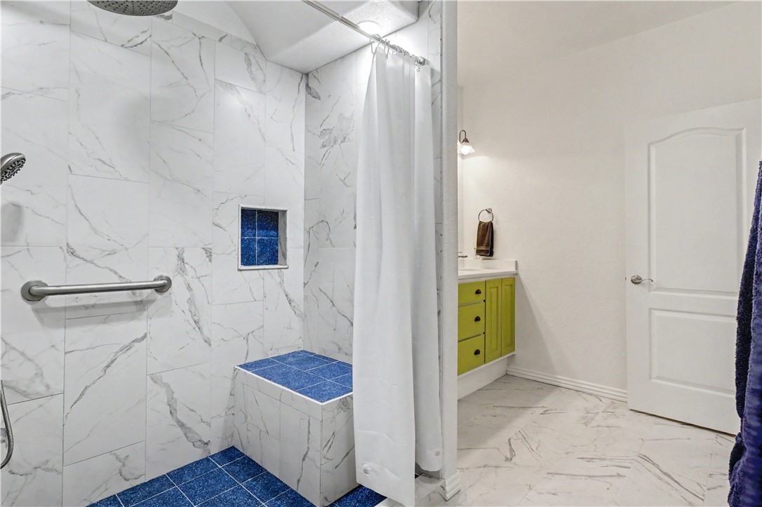 Flint Sub Bvv - Residential