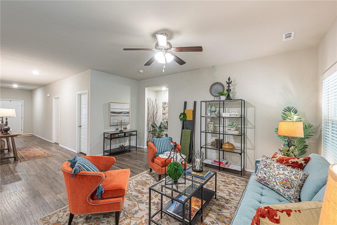 Providence Village Ph Iii Bentonville - Residential