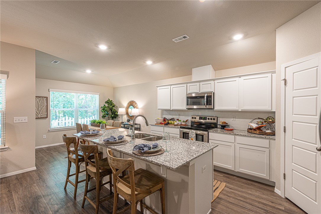 Providence Village Ph Iii Bentonville - Residential