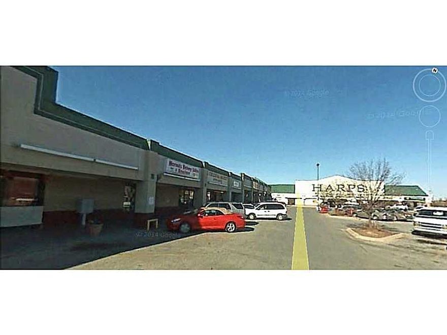 This property may be purchased separately or as a Portfolio Sale with MLS Listing #'s 732477 and 732488. All properties fully leased.