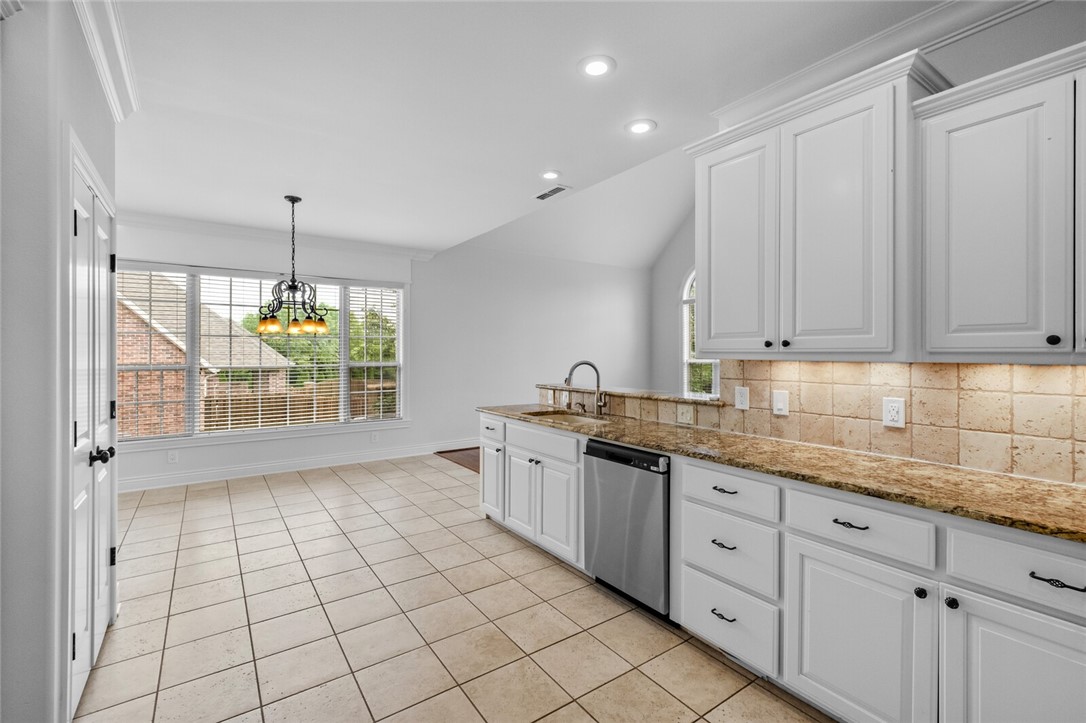 Cross Creek Rogers - Residential Lease