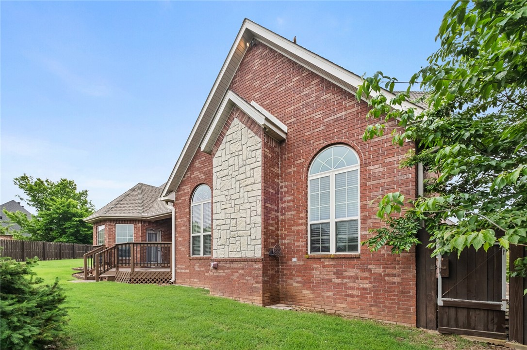 Cross Creek Rogers - Residential Lease