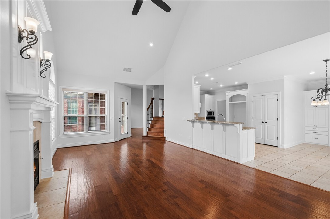 Cross Creek Rogers - Residential Lease