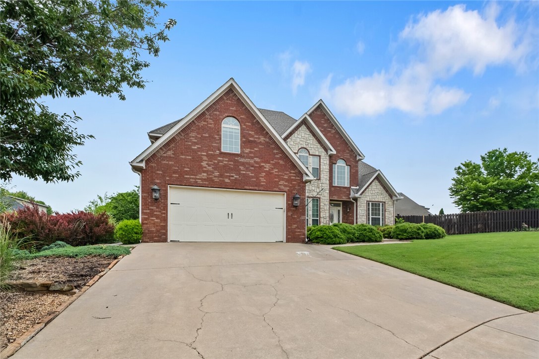 Cross Creek Rogers - Residential Lease