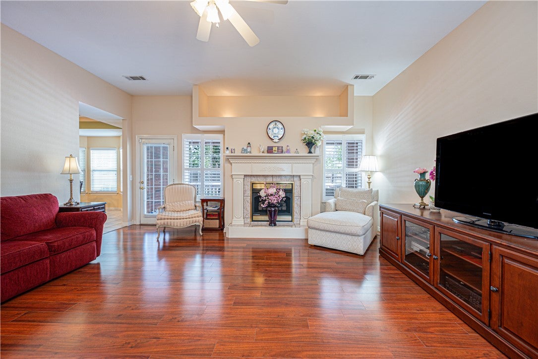 804 Greenway Street - Photo 4