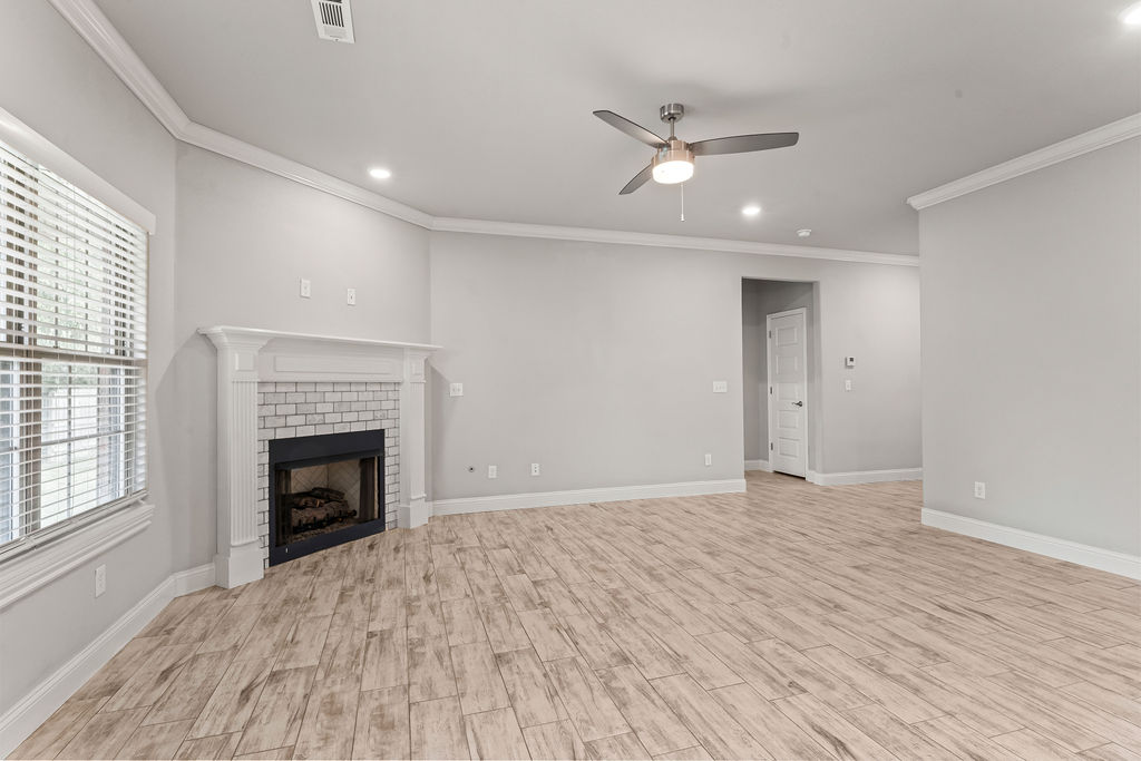 PH I THE WOODLANDS - Residential Lease