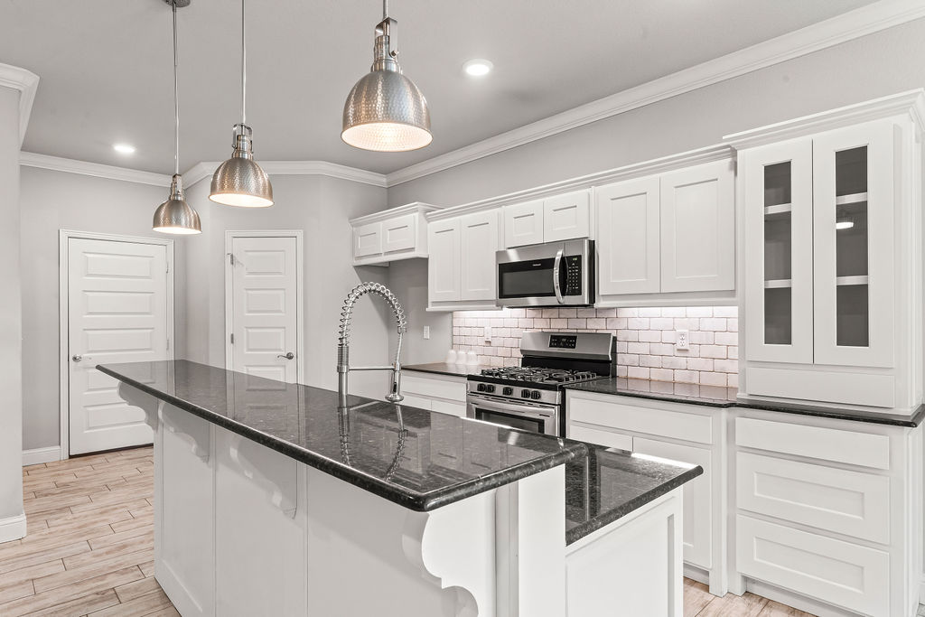 PH I THE WOODLANDS - Residential Lease