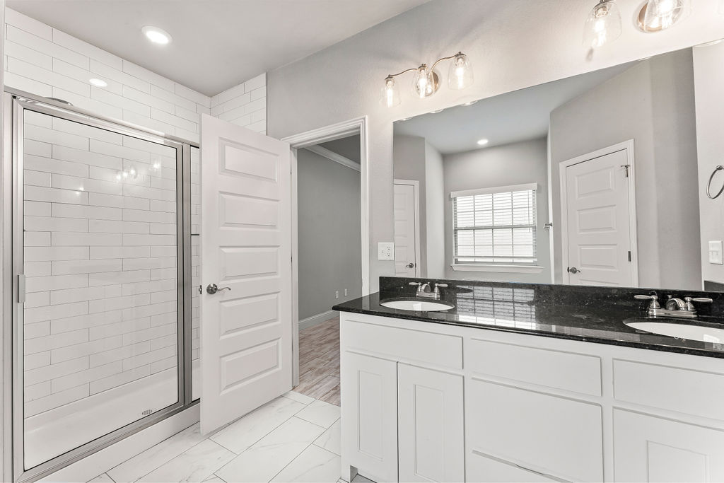PH I THE WOODLANDS - Residential Lease