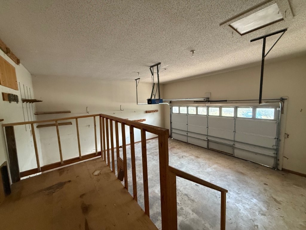 Unit 8 Holiday Island - Residential