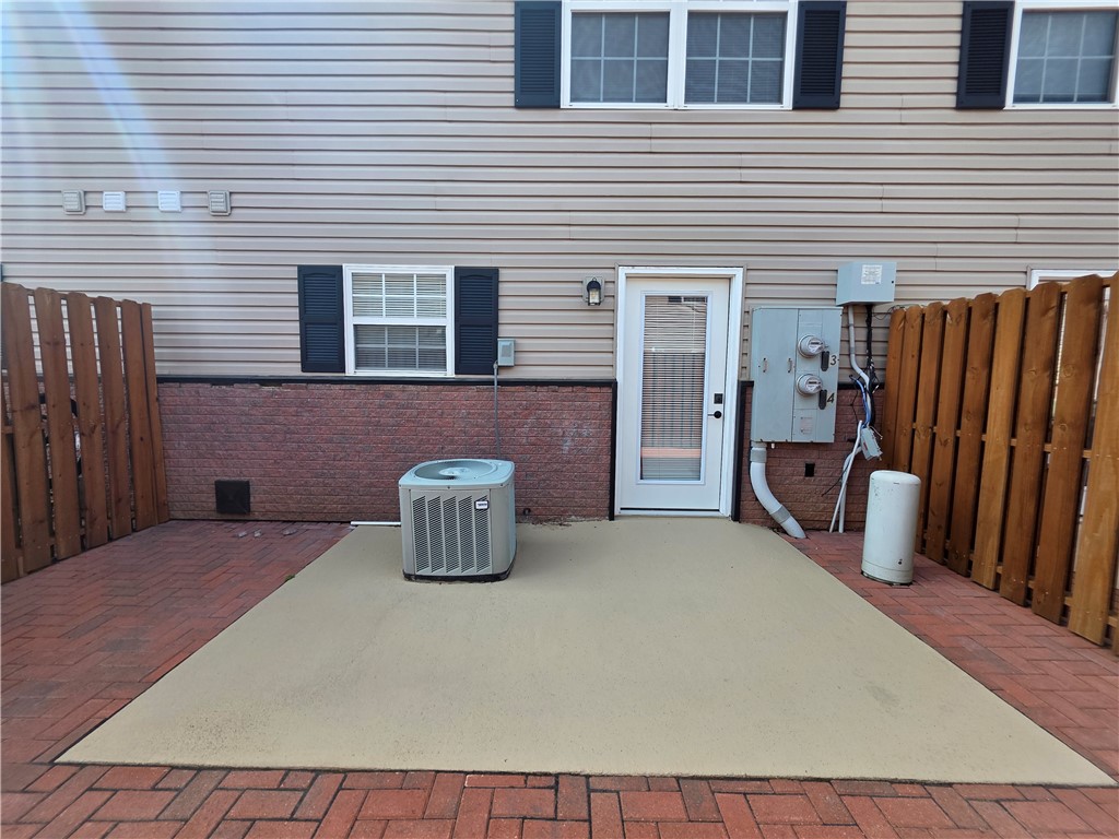 33-20-30 Bentonville - Residential Lease