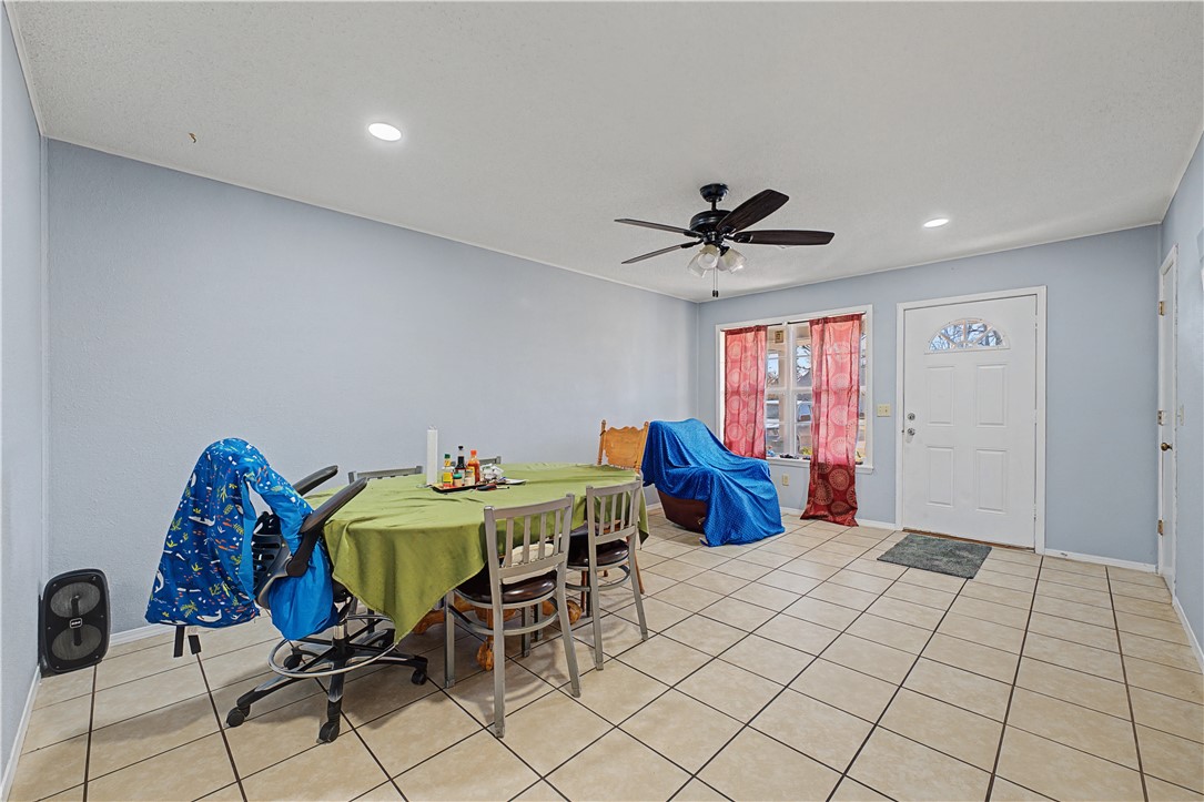 Banz 5th Add Rogers - Residential