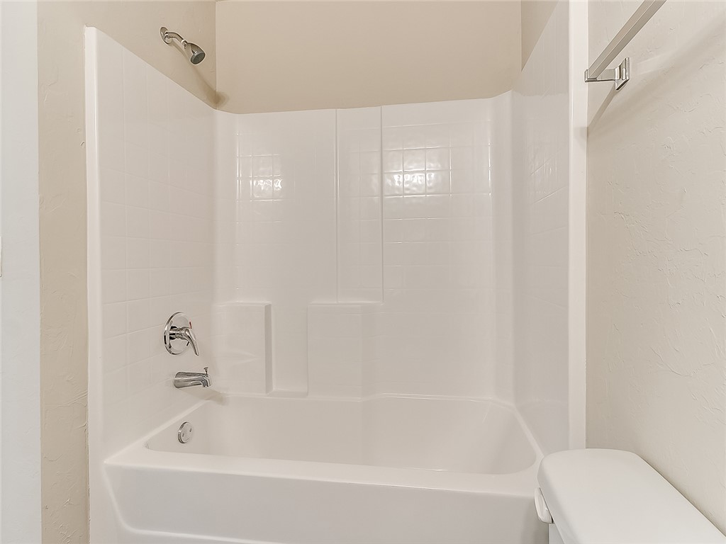 STOKENBURY FARMS VI - Residential