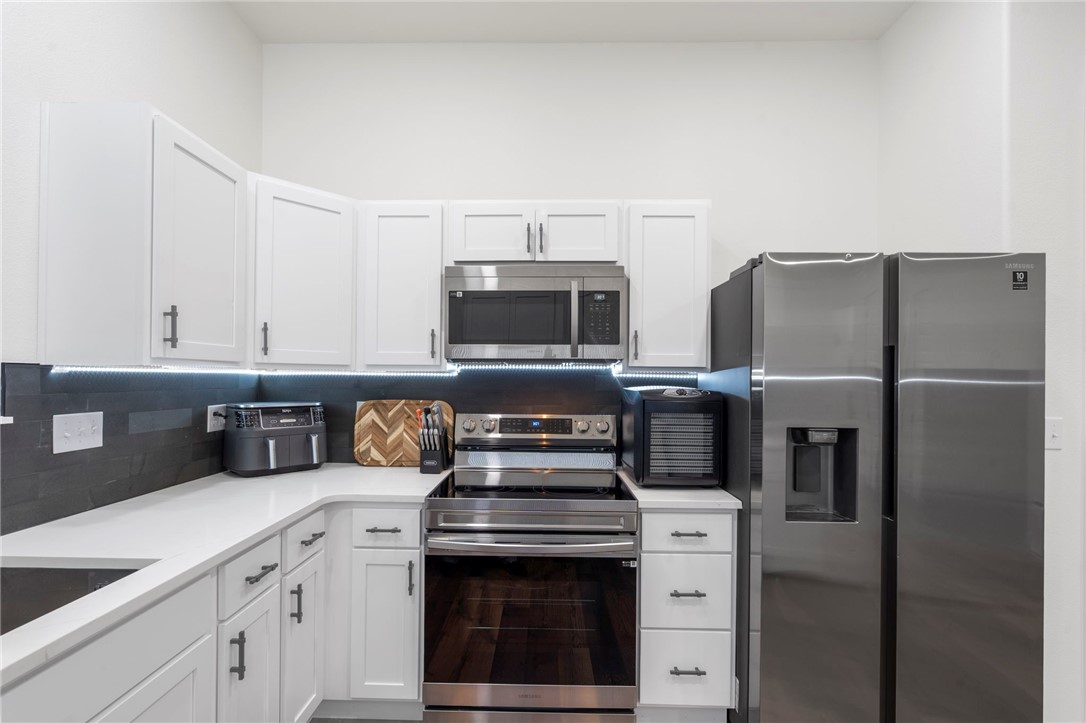 Hickory Hills - Residential