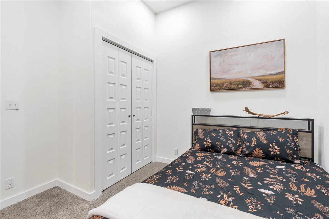 Hickory Hills - Residential