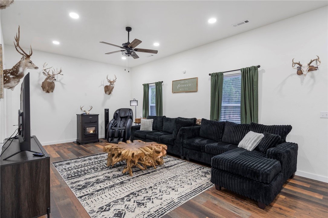 Hickory Hills - Residential