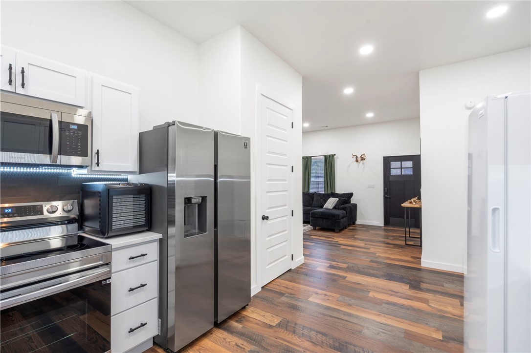 Hickory Hills - Residential