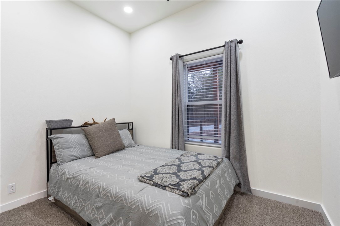 Hickory Hills - Residential