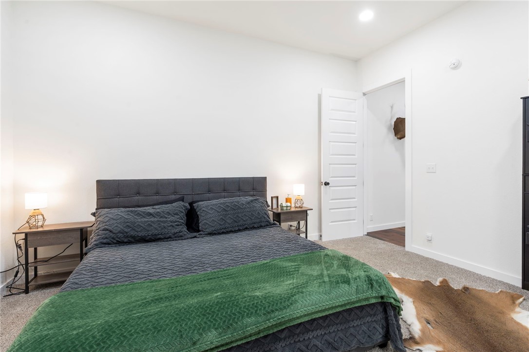 Hickory Hills - Residential