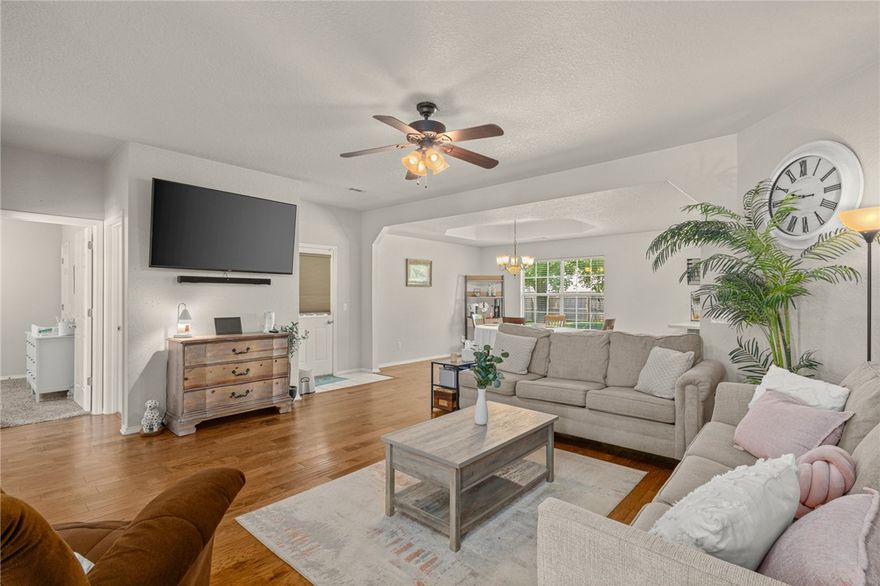 Welcome Home to 46 Briarmeadow in Farmington! Beautifully maintained 3BD/2BTH 1612 SF in minutes from i-49! Great starter home or investment property with short commute to U of A, shopping, medical care and restaurants! New HVAC April 2025, split floorplan, wood laminate in common areas, fully fenced in backyard and fresh hardscape in front yard. Large mature trees in the backyard and covered patio to enjoy the weather! Book your showing today!