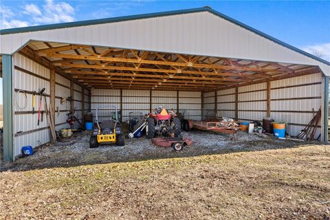 Single Family Residence in Gentry AR 17959 Luedecke Road 31.jpg