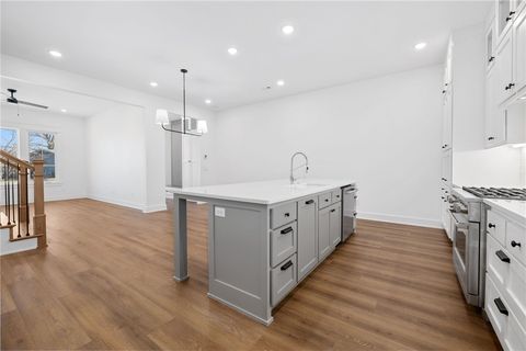 Photo of 837 NW 14th Street, Bentonville, AR 72712 (MLS # 1327097)