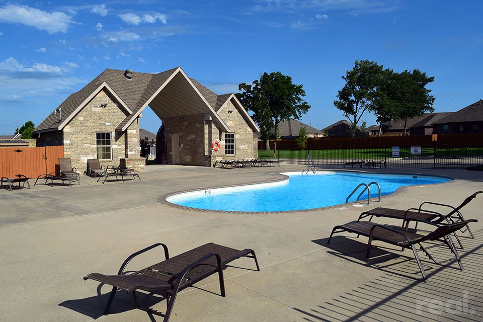 Riverwalk Farm Estates - Residential