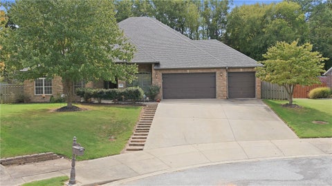 Photo of 4379 Carriage Crossing Lane, Springdale, AR 72762 (MLS # 1363260)