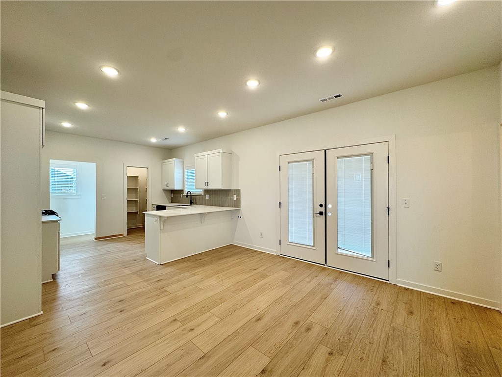 Jacobs Crossing - Residential