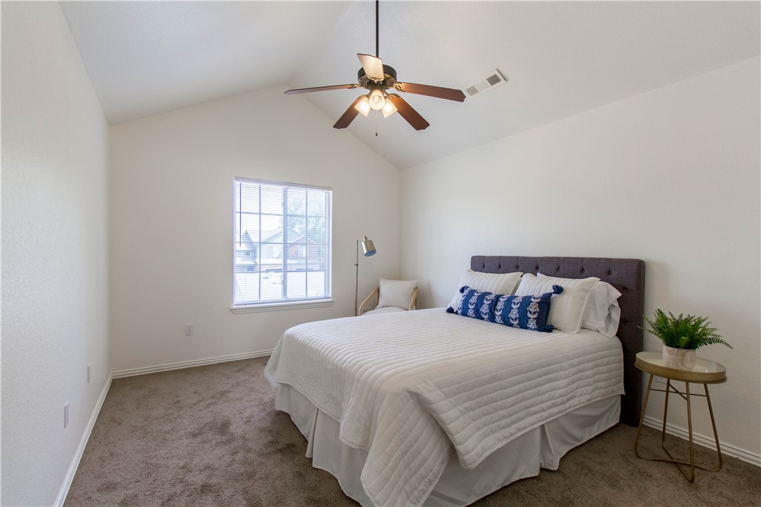 9-16-30 FAYETTEVILLE OUTLOTS - Residential Income