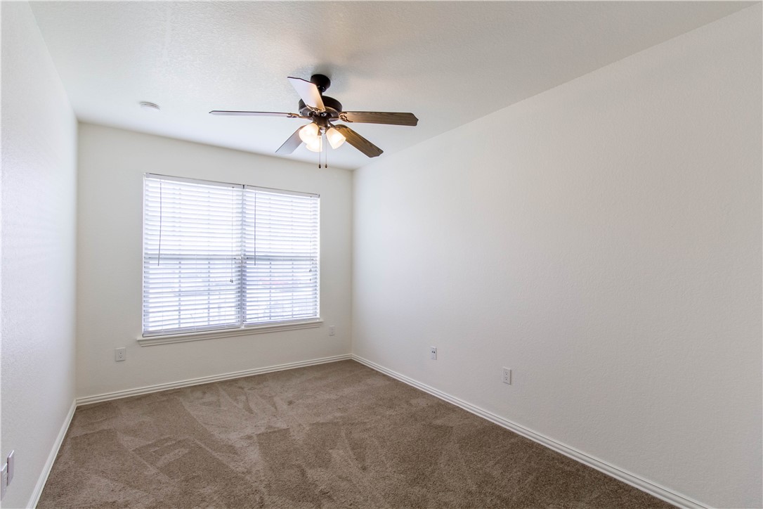 9-16-30 FAYETTEVILLE OUTLOTS - Residential Income