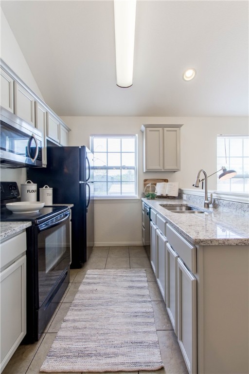 9-16-30 FAYETTEVILLE OUTLOTS - Residential Income