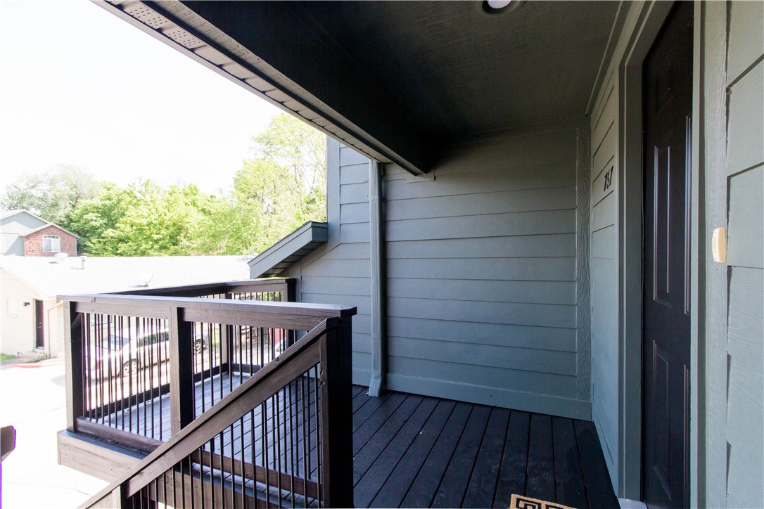 9-16-30 FAYETTEVILLE OUTLOTS - Residential Income