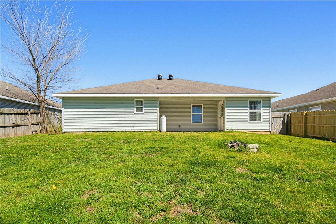 High Meadows Bentonville - Residential Lease