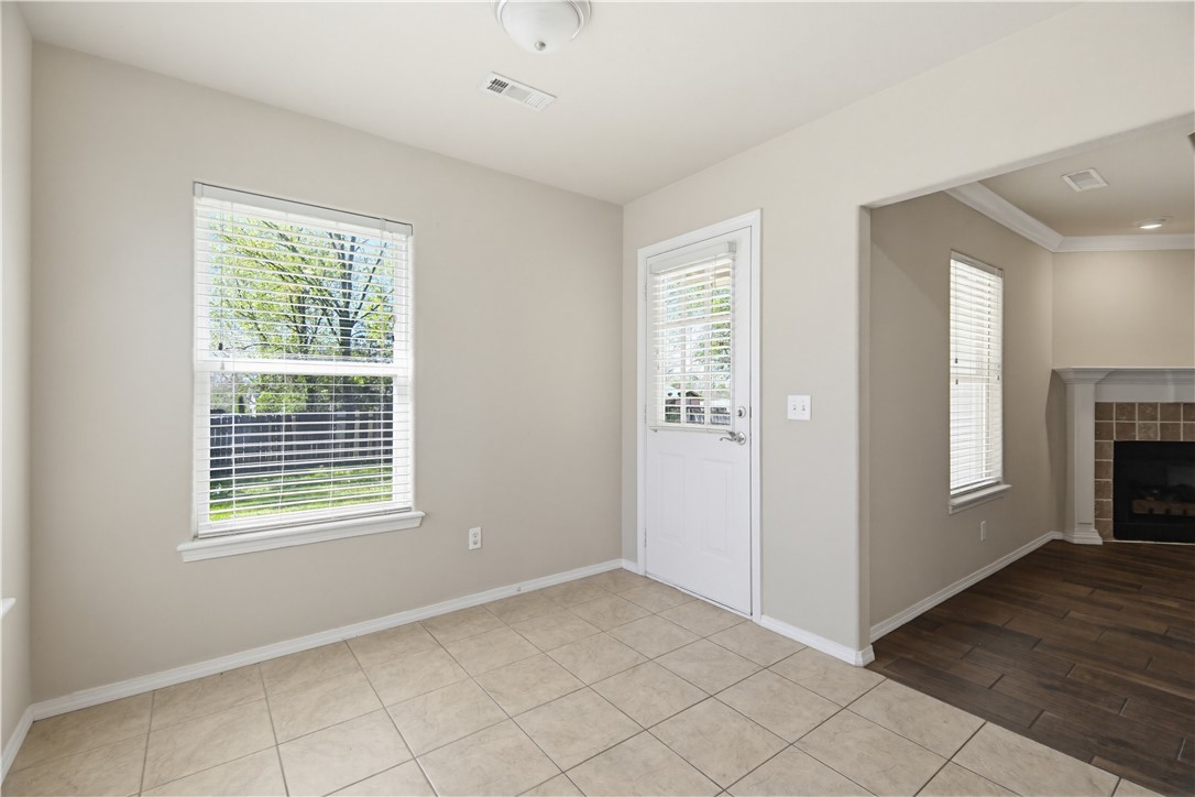 High Meadows Bentonville - Residential Lease