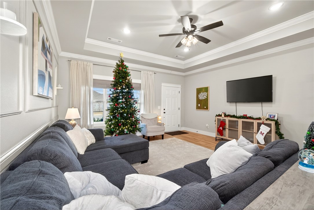 Hickory Meadows Sub Ph 3 - Residential