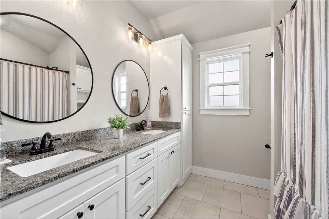 Hickory Meadows Sub Ph 3 - Residential