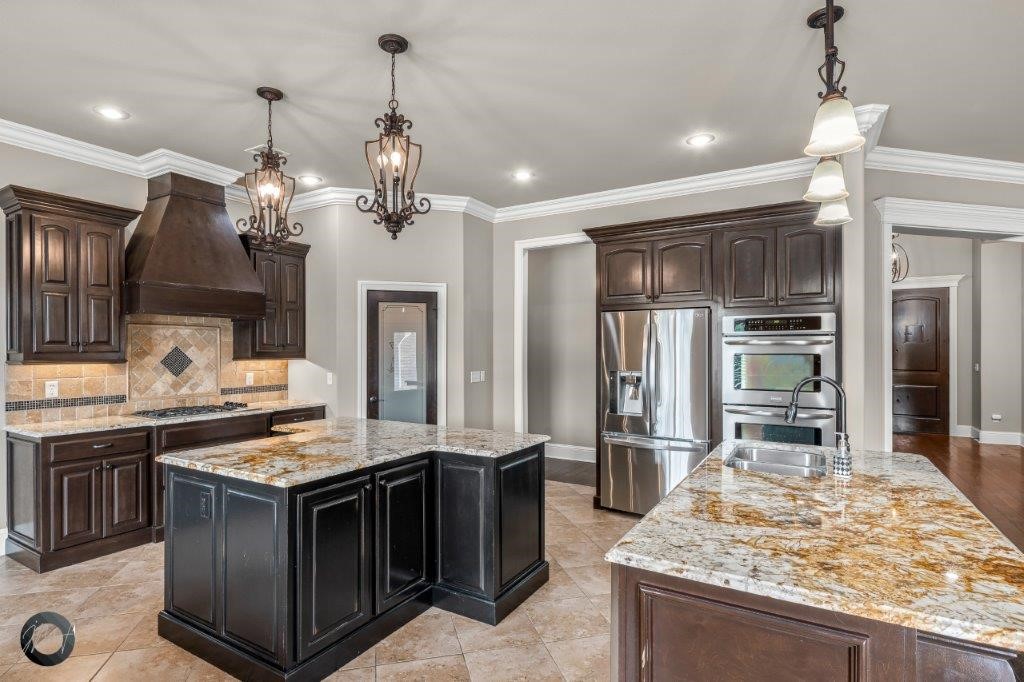 Angel Falls - Residential