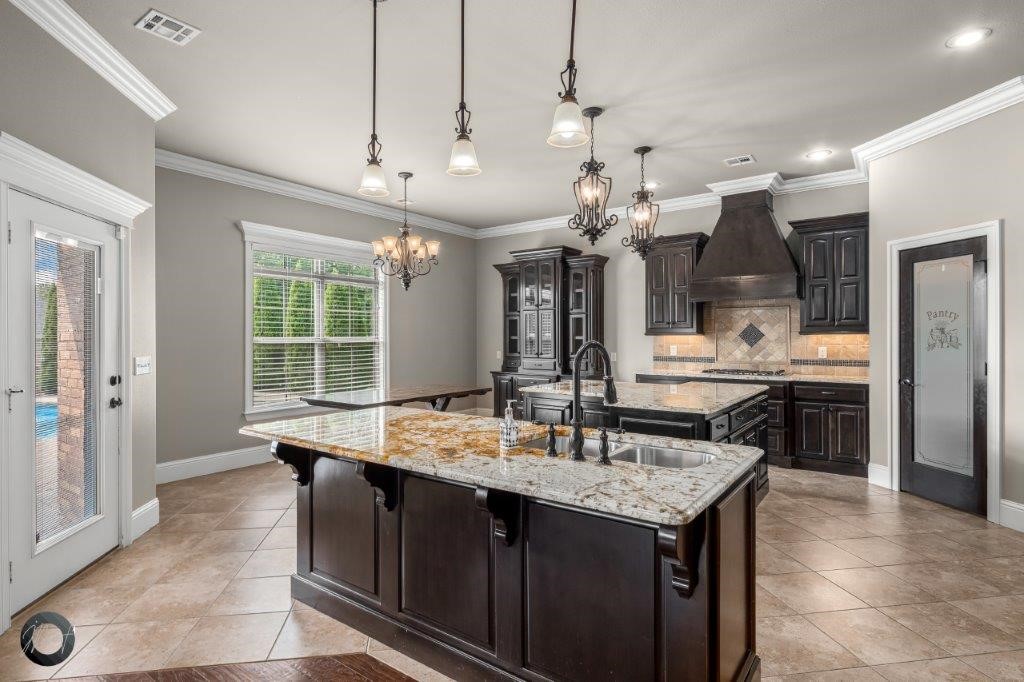 Angel Falls - Residential