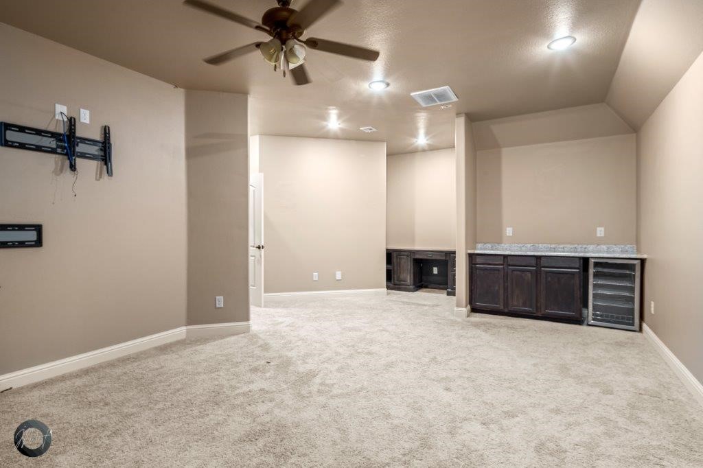 Angel Falls - Residential